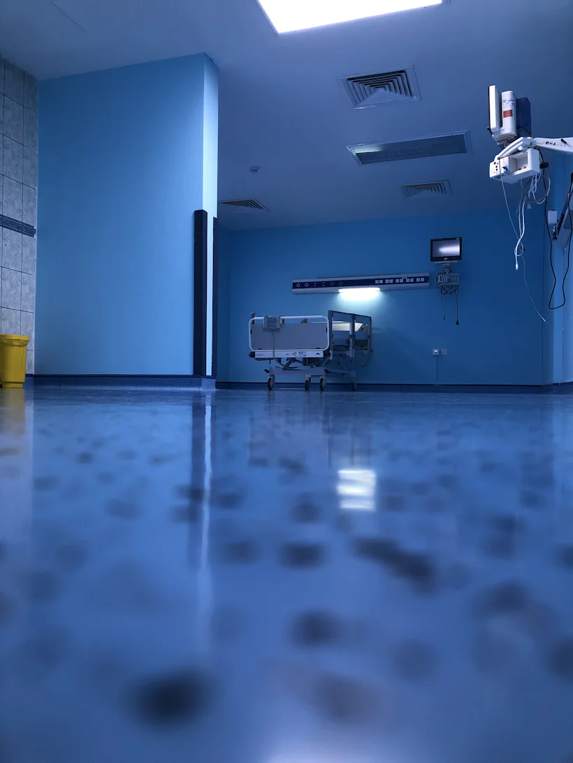 Flake epoxy laundry floor after professional coating in Guildford | Ironclad Floor Solutions